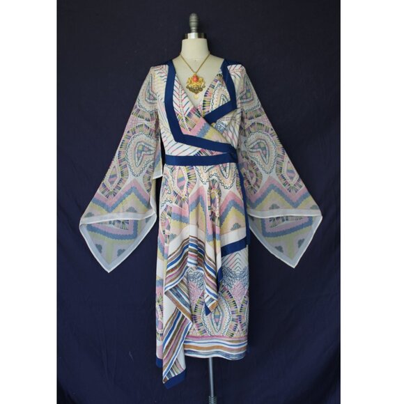BCBG MaxAzria Runway Kimono Dress hankerchief Silk Asian aztec midi Caftan NWT - Picture 7 of 11